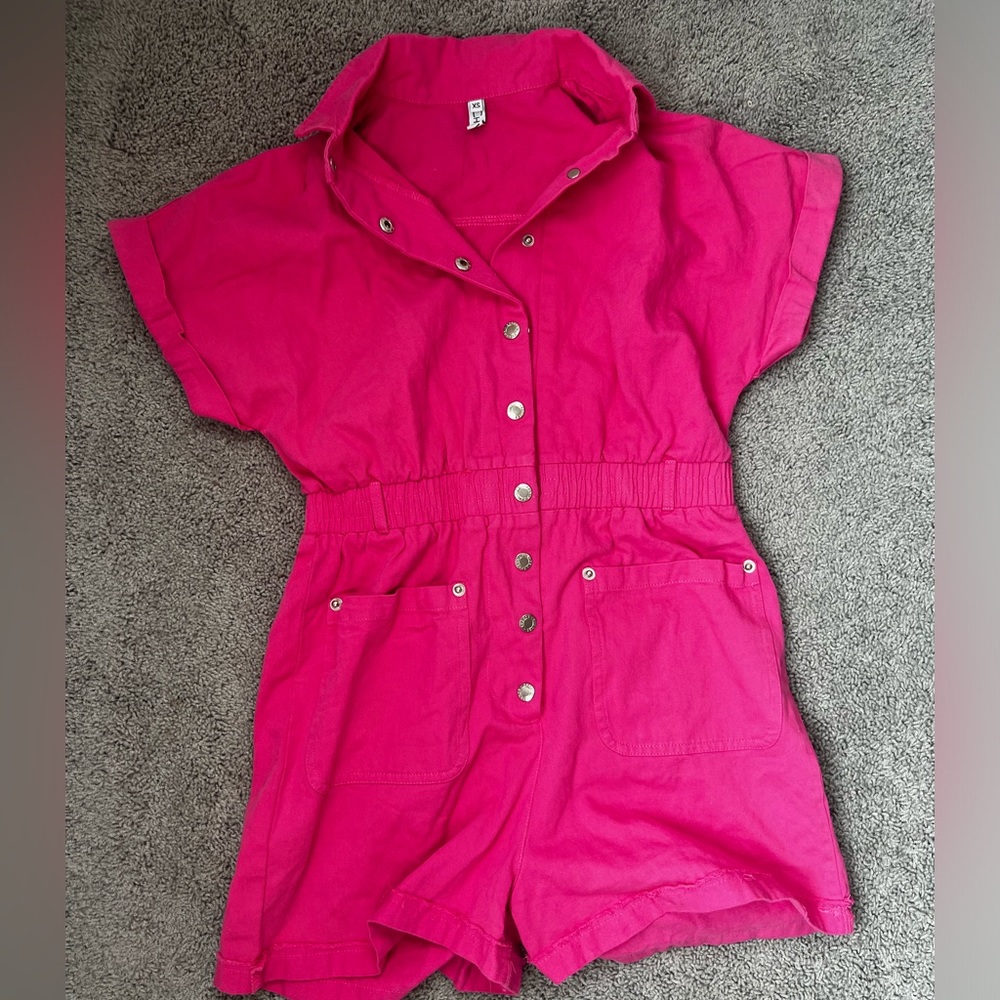 Women's Short Cuffed Sleeve Pocketed Jumpsuit